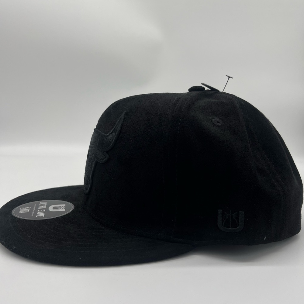 HAT CAP ULTRA GAME NBA CHICAGO BULLS COLOR BLACK BLACK